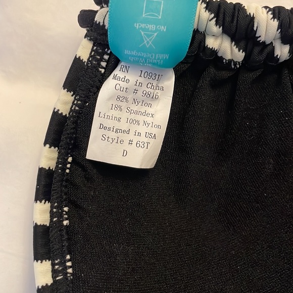 Two piece sunsets bikini. - Picture 10 of 10